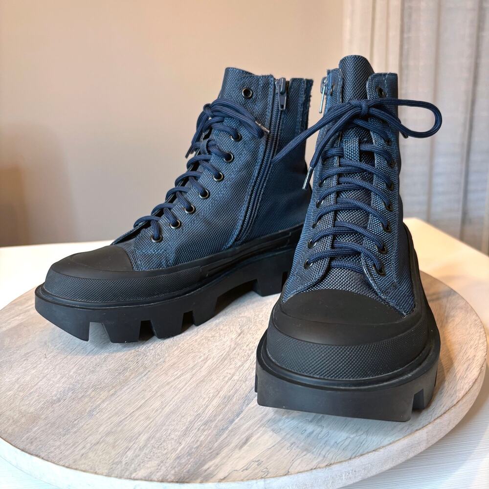 Jeffrey Campbell Lug Sole Combat Boots Black Blue Platform Women's Size 7.5 Zip - Picture 3 of 11